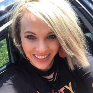 Meet your Posher, Nikki